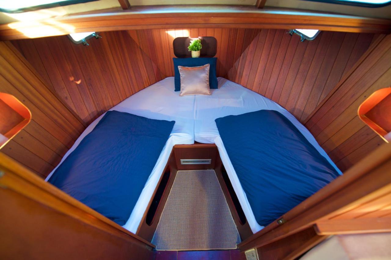 Homeboat-Bateau Hotel Ginevra Esterno foto